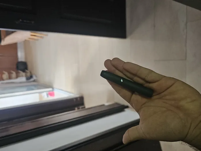 iqos yanında temizlik aletleri ve kutusu verilecek 