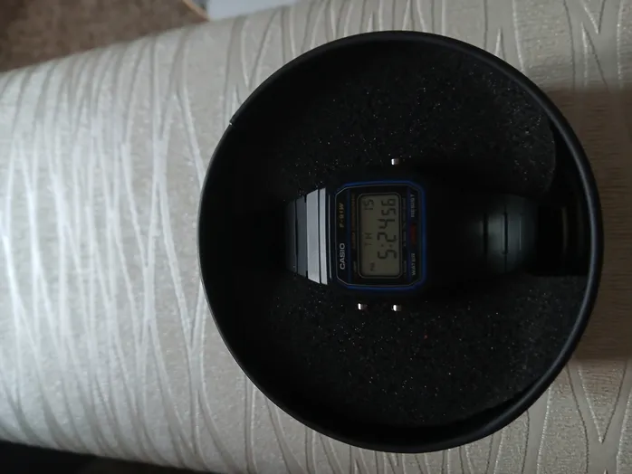 sıfır kol saatlerimiz bütün ürünlerimiz orijinaldir elimizde 2 adet bulunmaktadır