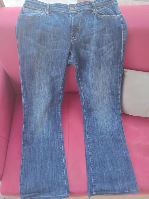 pantolonlar tanesi 100 tl